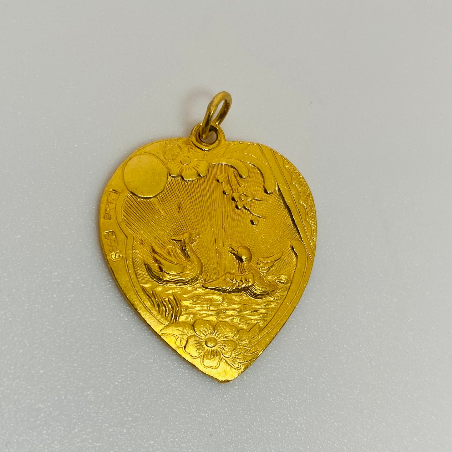 Pendentif Symbole Chinois or 22k