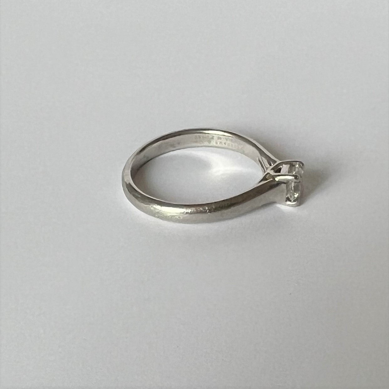 Bague Tiffany & Co Lucida avec Diamant Solitaire 0.37ct