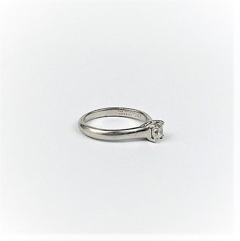 Bague Tiffany & Co Lucida avec Diamant Solitaire 0.37ct