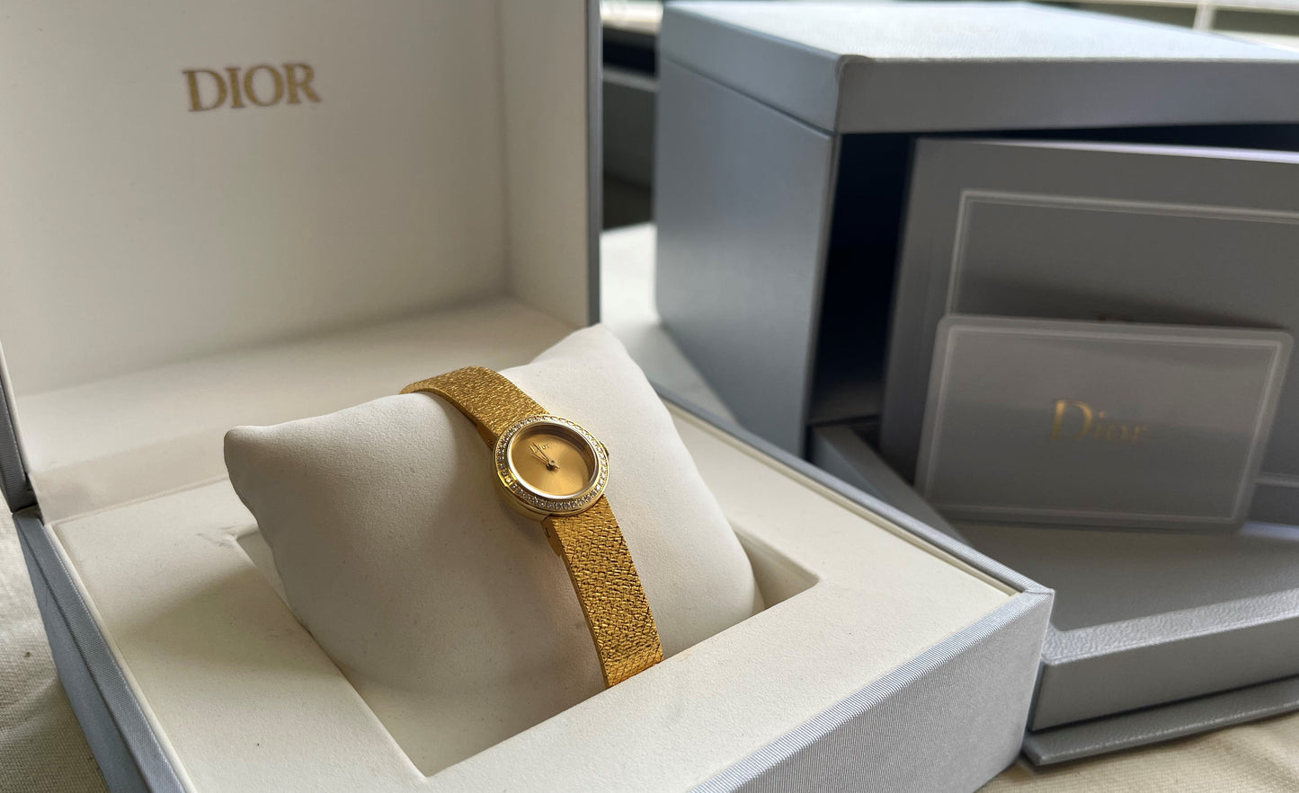 Montre Dior Mini D en Or Jaune
