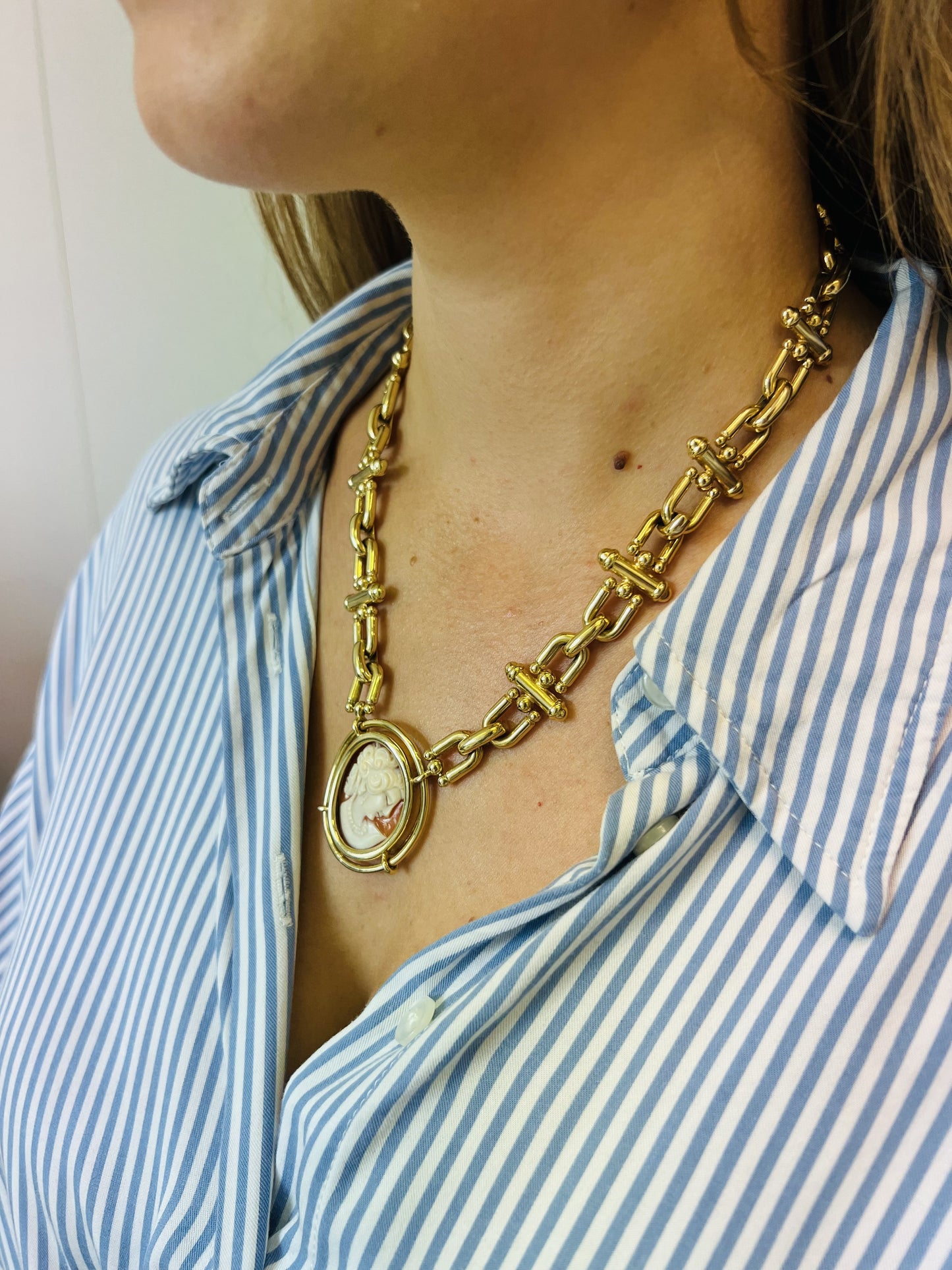 Collier Grosse Maille Avec Camée