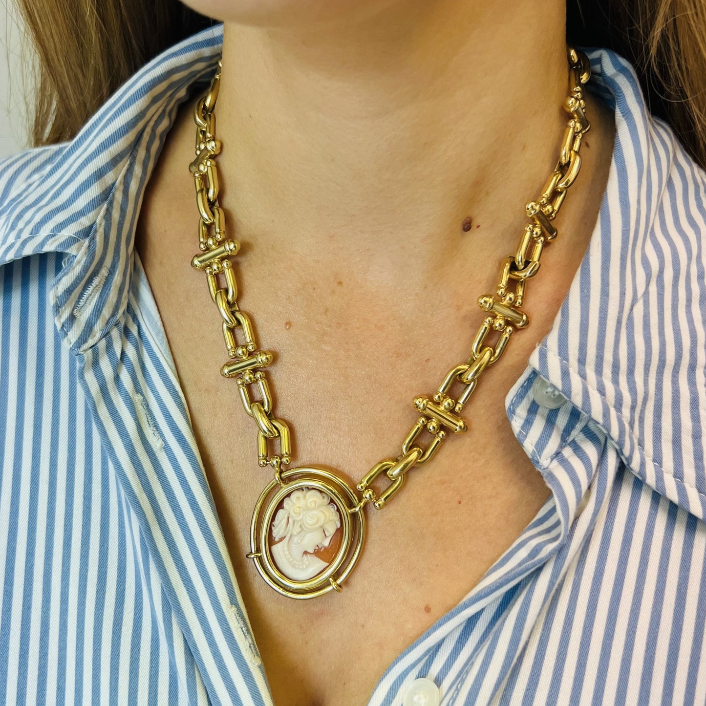Collier Grosse Maille Avec Camée