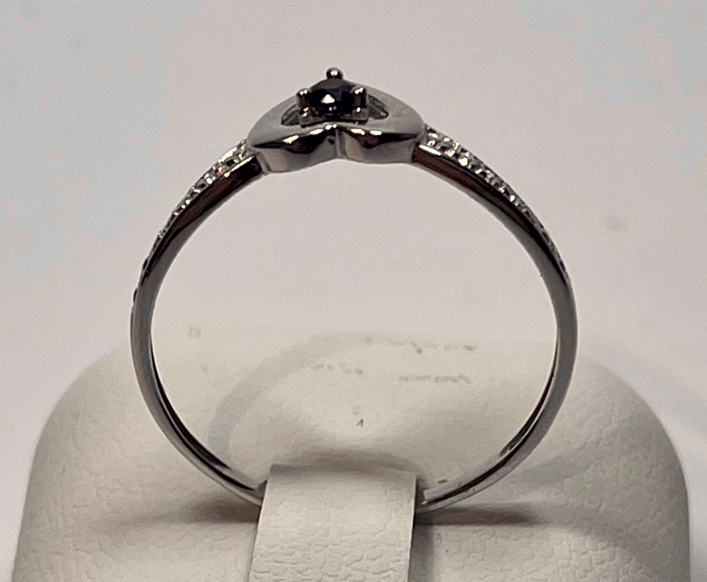 Bague Or Blanc avec Saphir