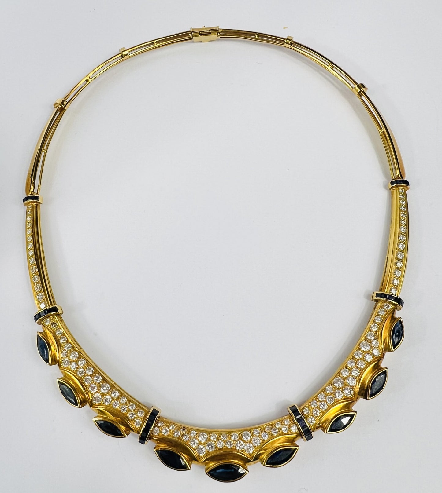 Collier Or Jaune avec Saphir et Diamant 18K