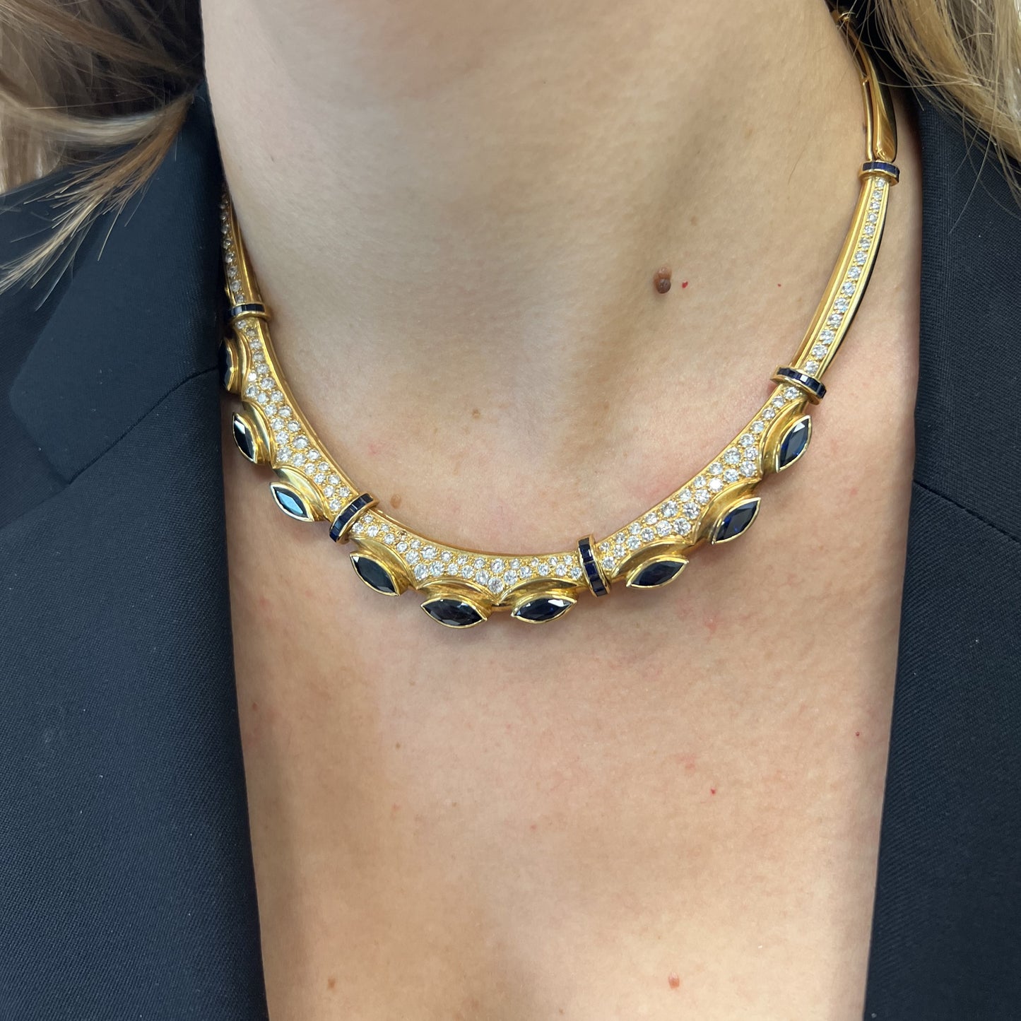 Collier Or Jaune avec Saphir et Diamant 18K