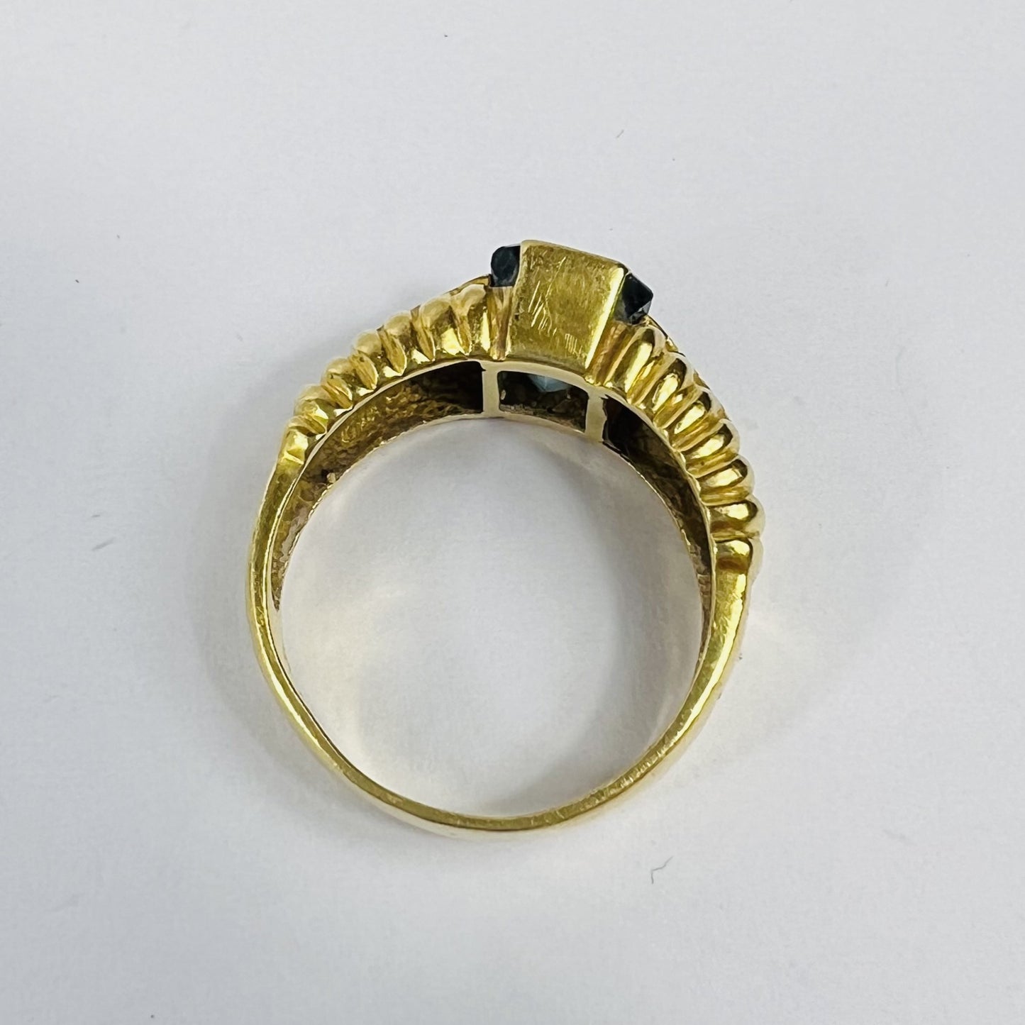 Bague Or Jaune avec Topaze et Diamants