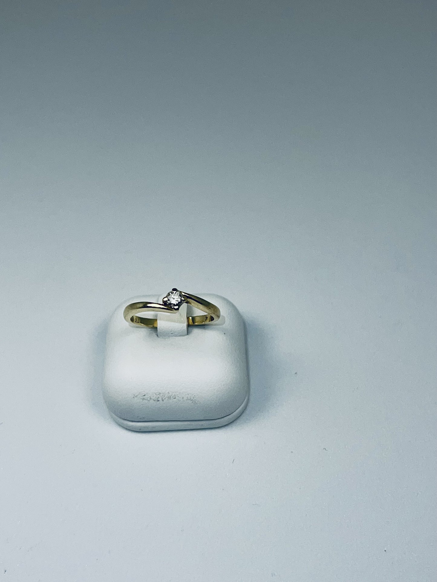 Bague Solitaire 0,10cts