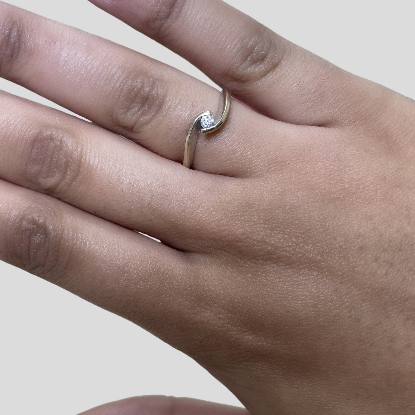 Bague Or Blanc 18K avec Diamant Solitaire T.51,5