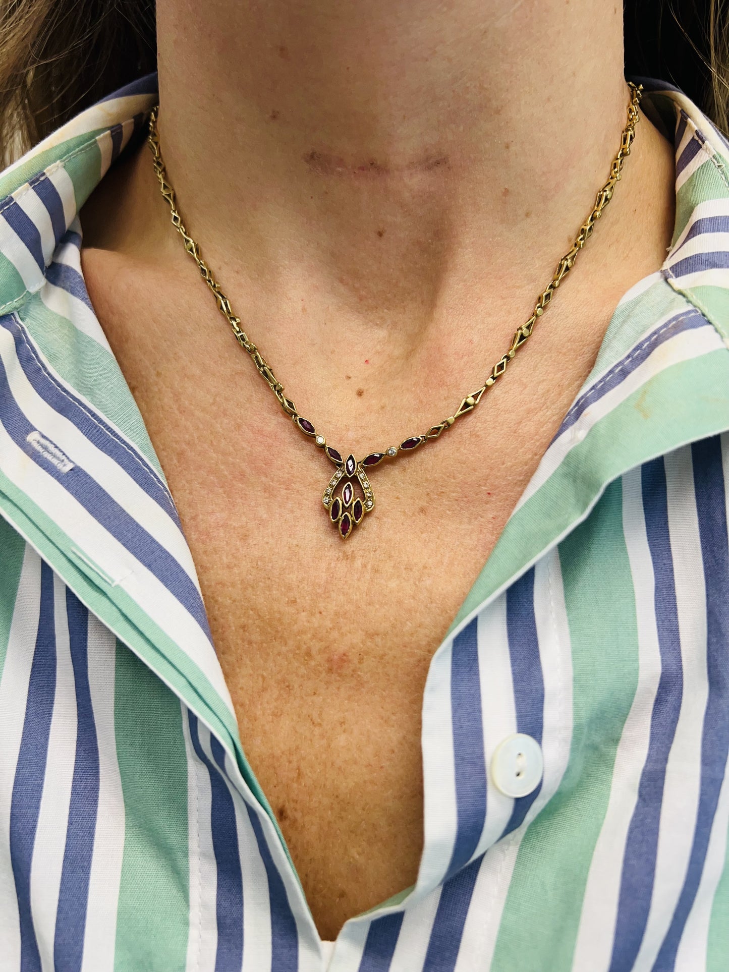 Collier Or avec Rubis et Diamants