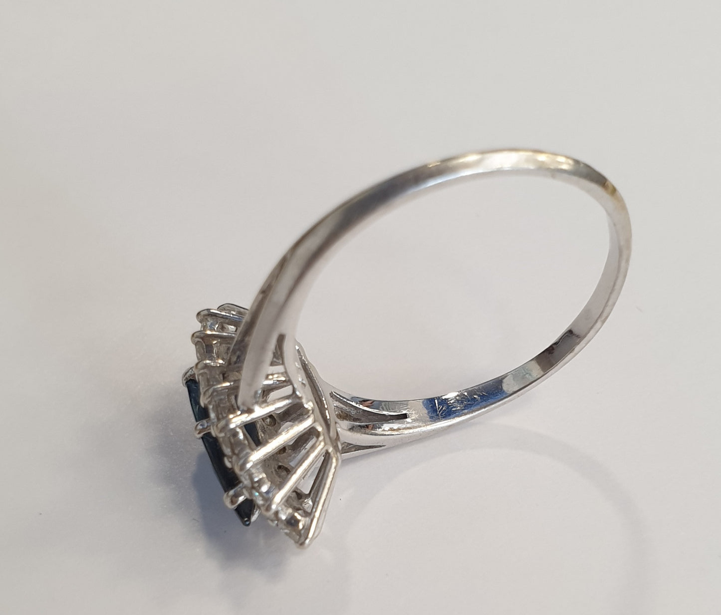 Bague Marquise