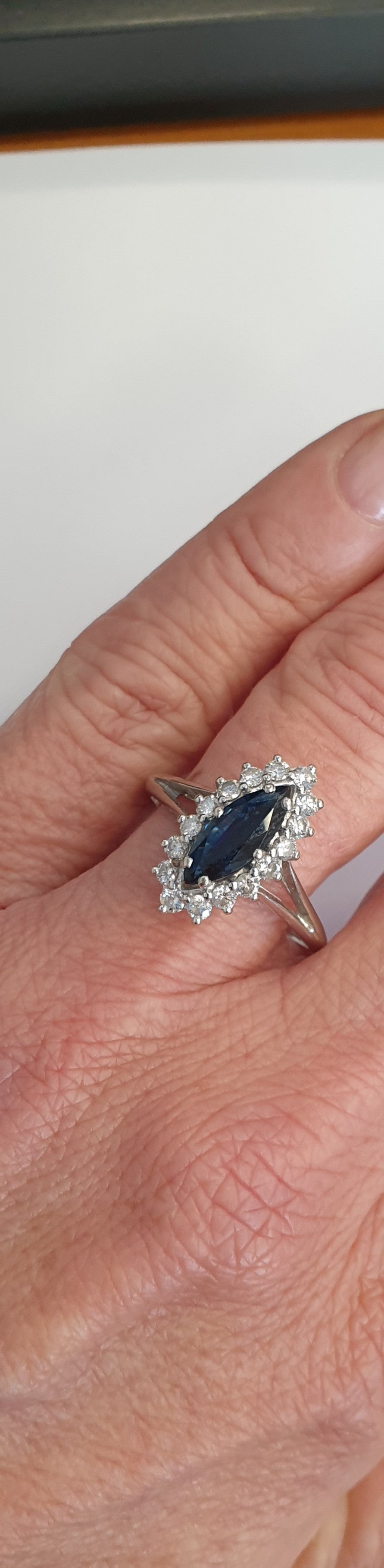 Bague Marquise