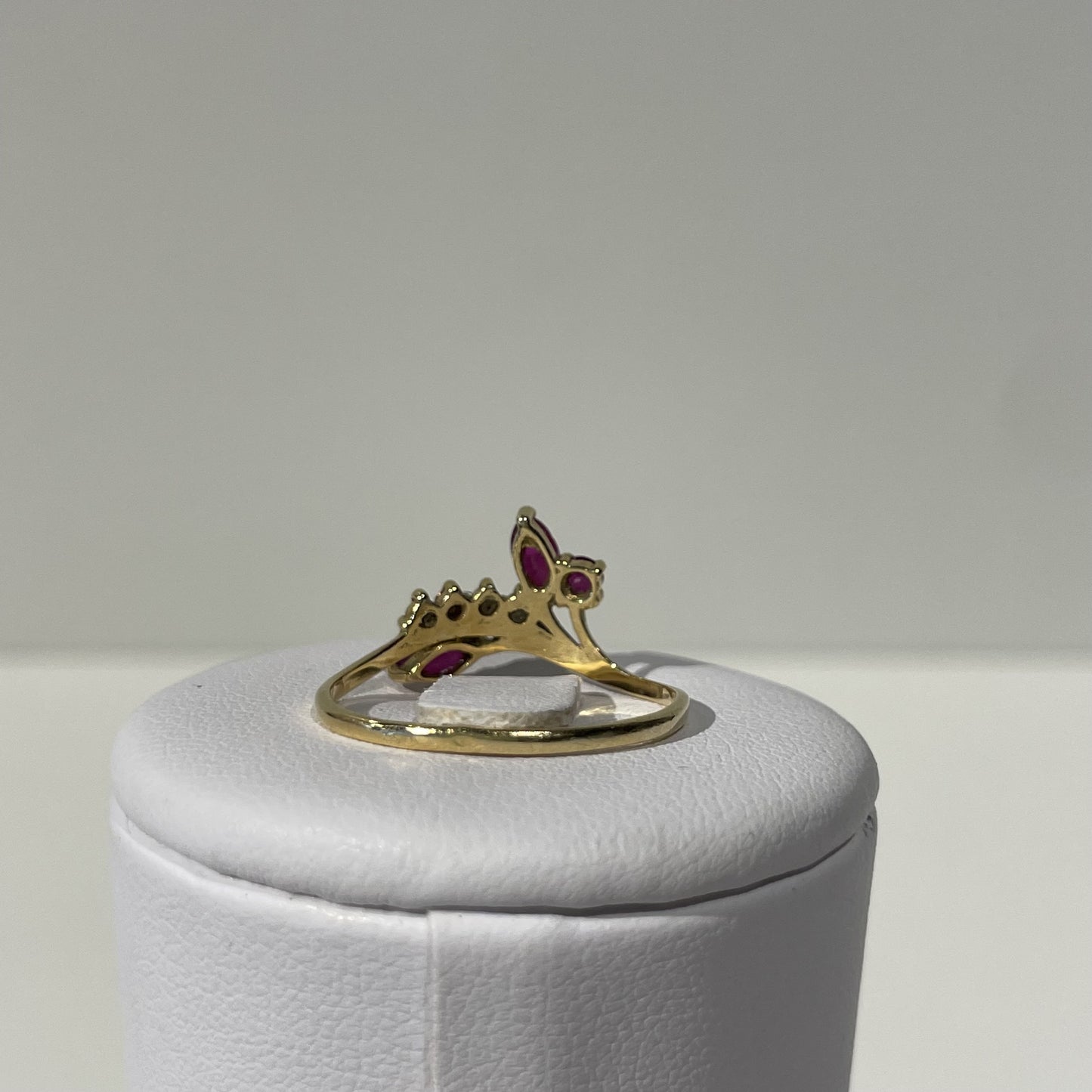 Bague Or et Pierres roses
