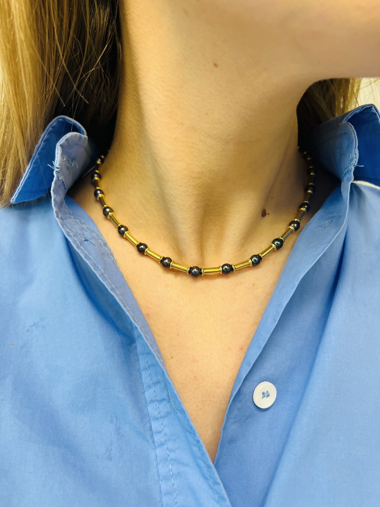 Collier or et perles Hématites