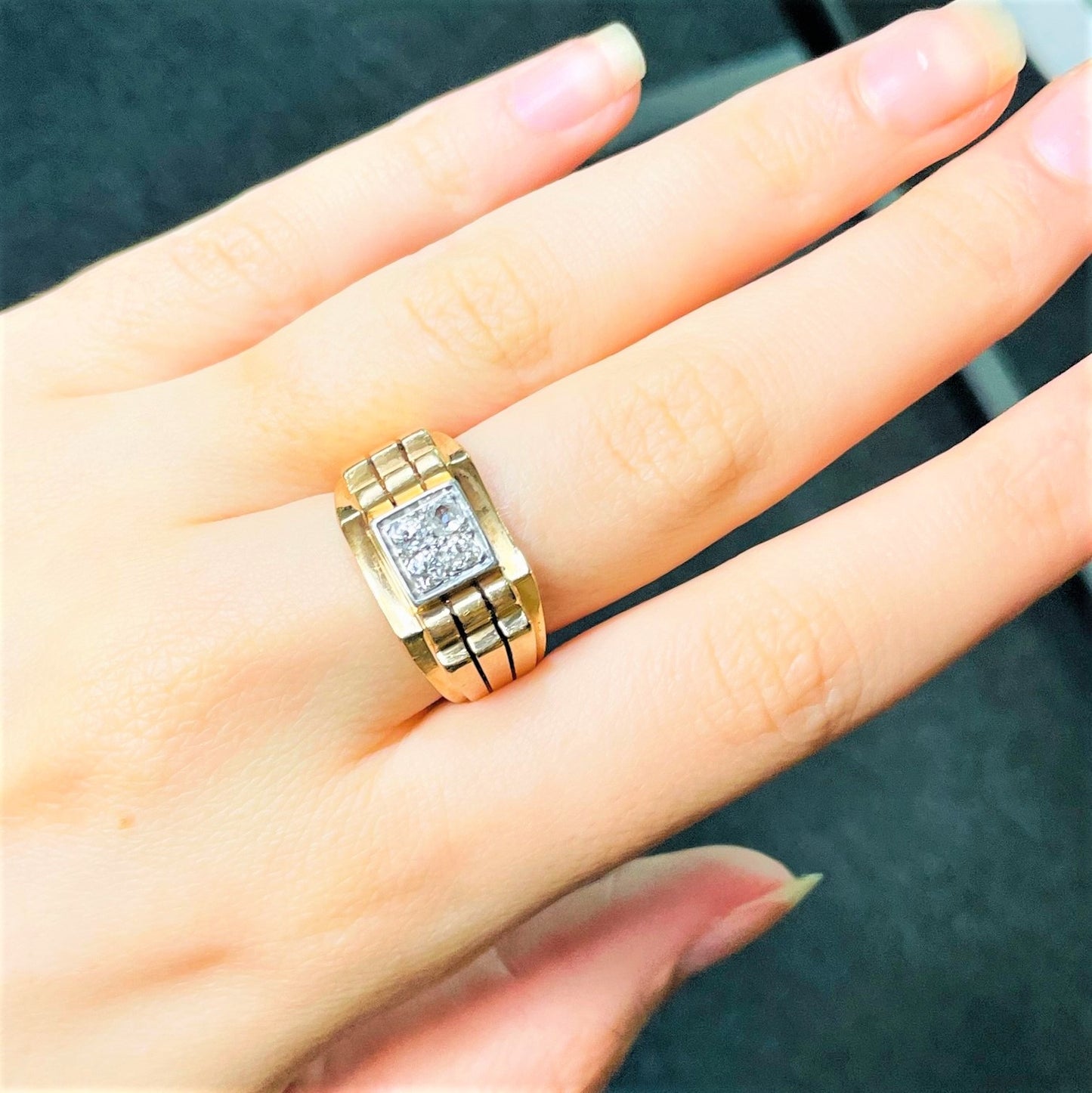 Chevalière Or jaune et Platine avec 4 Diamants 0.10ct