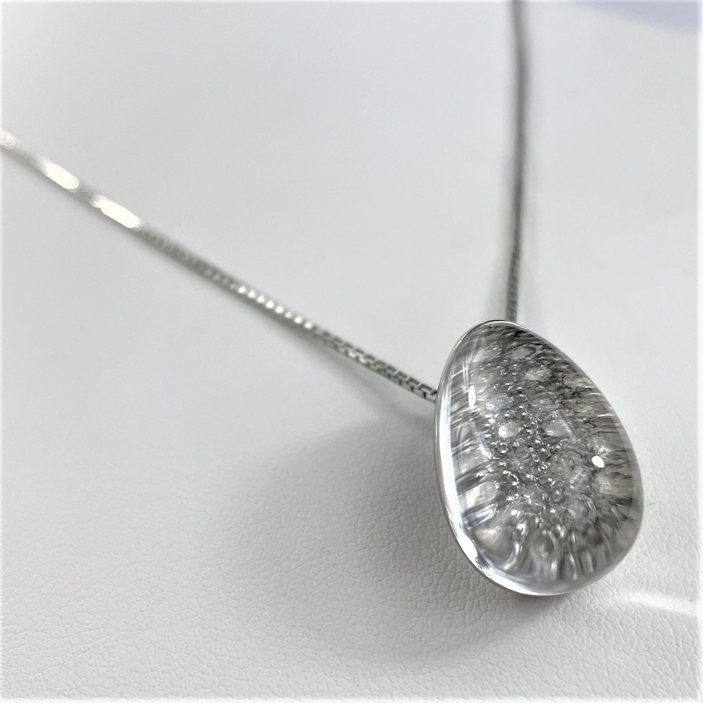 Collier Pendentif Pavage Diamants Or blanc