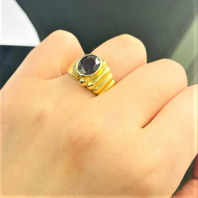 Chevalière Or Jaune avec Pierre Rouge et Diamant