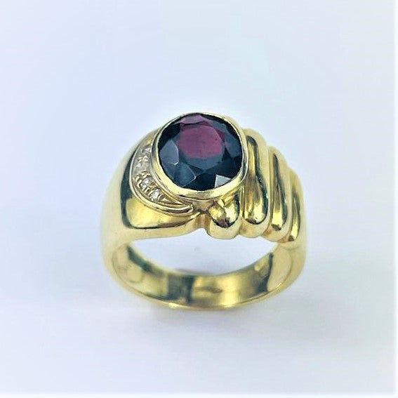 Chevalière Or Jaune avec Pierre Rouge et Diamant
