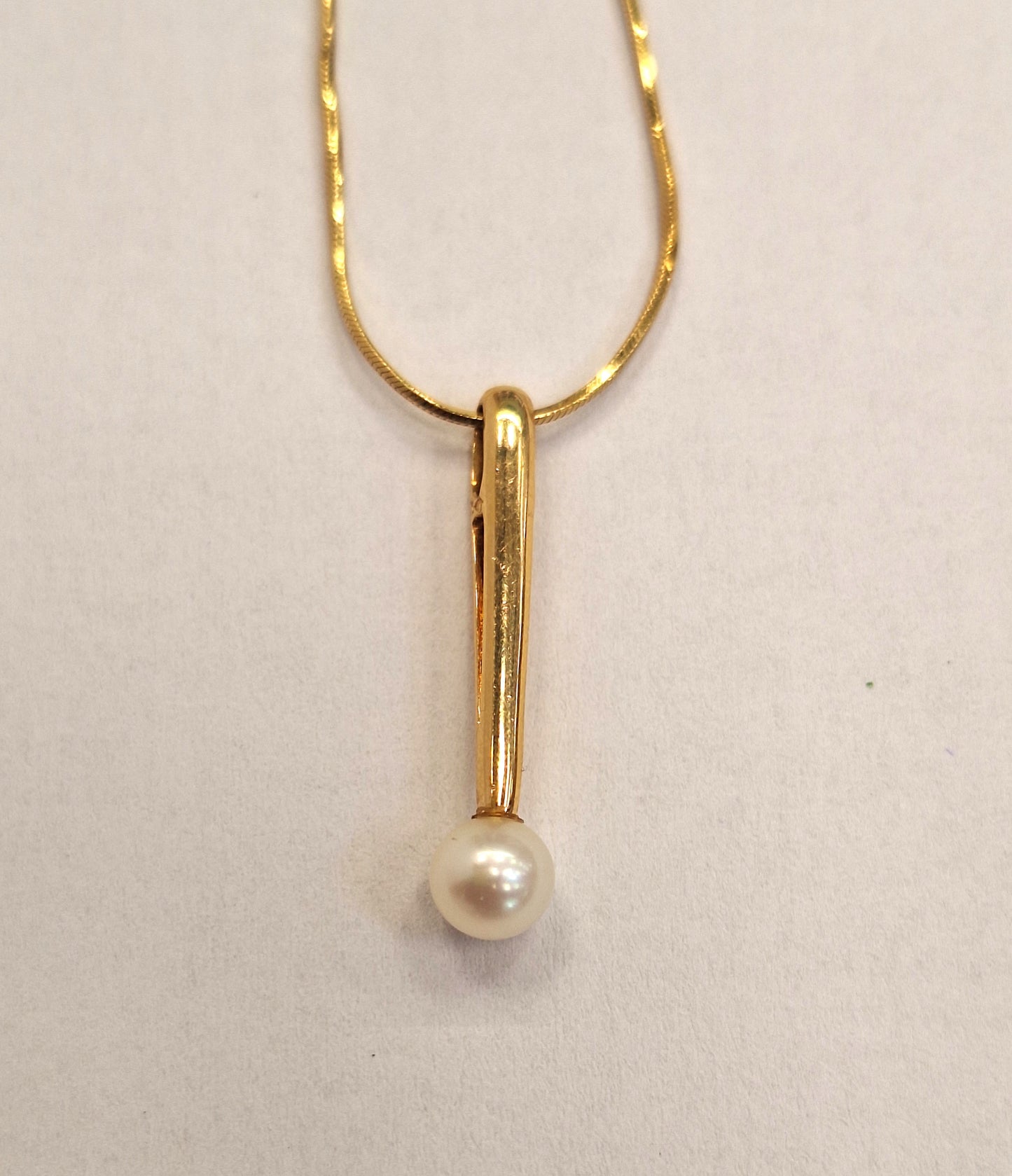 Collier avec pendentif avec maille miroir18K