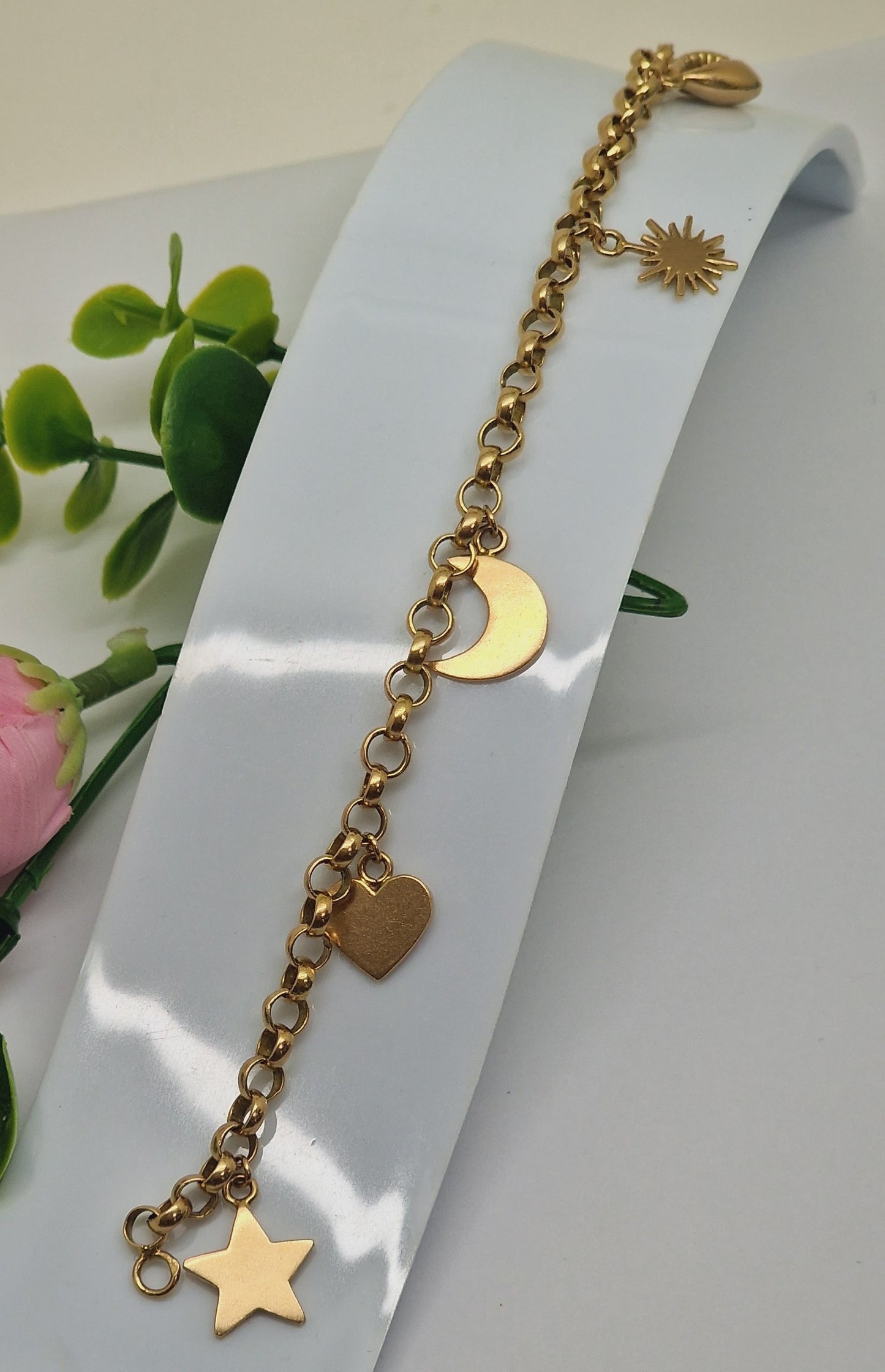 Bracelet Or avec Breloques