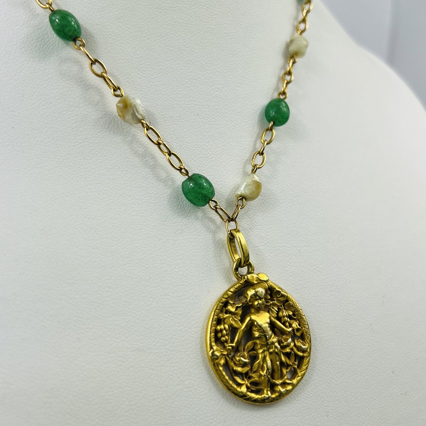 Collier Or avec Boule Aventurine et Perle de Culture Keshi