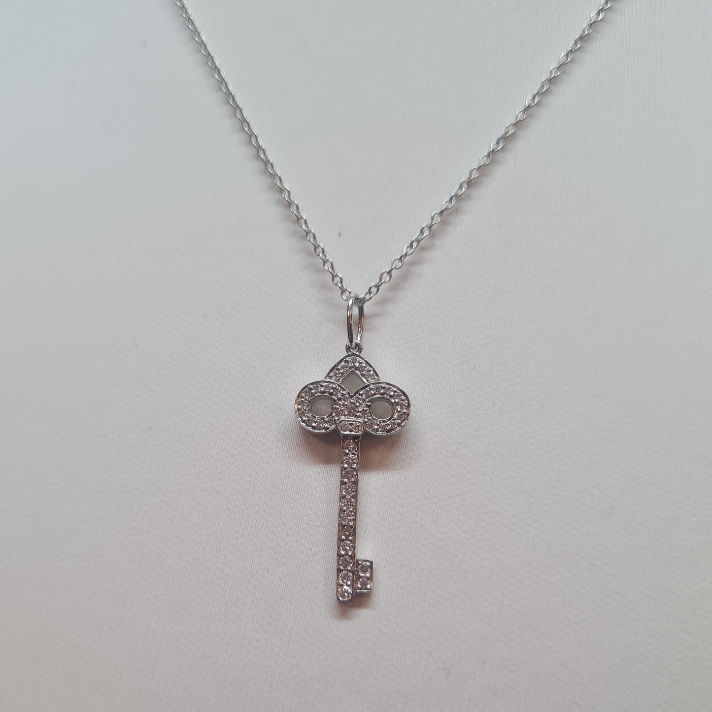 Collier Tiffany & Co