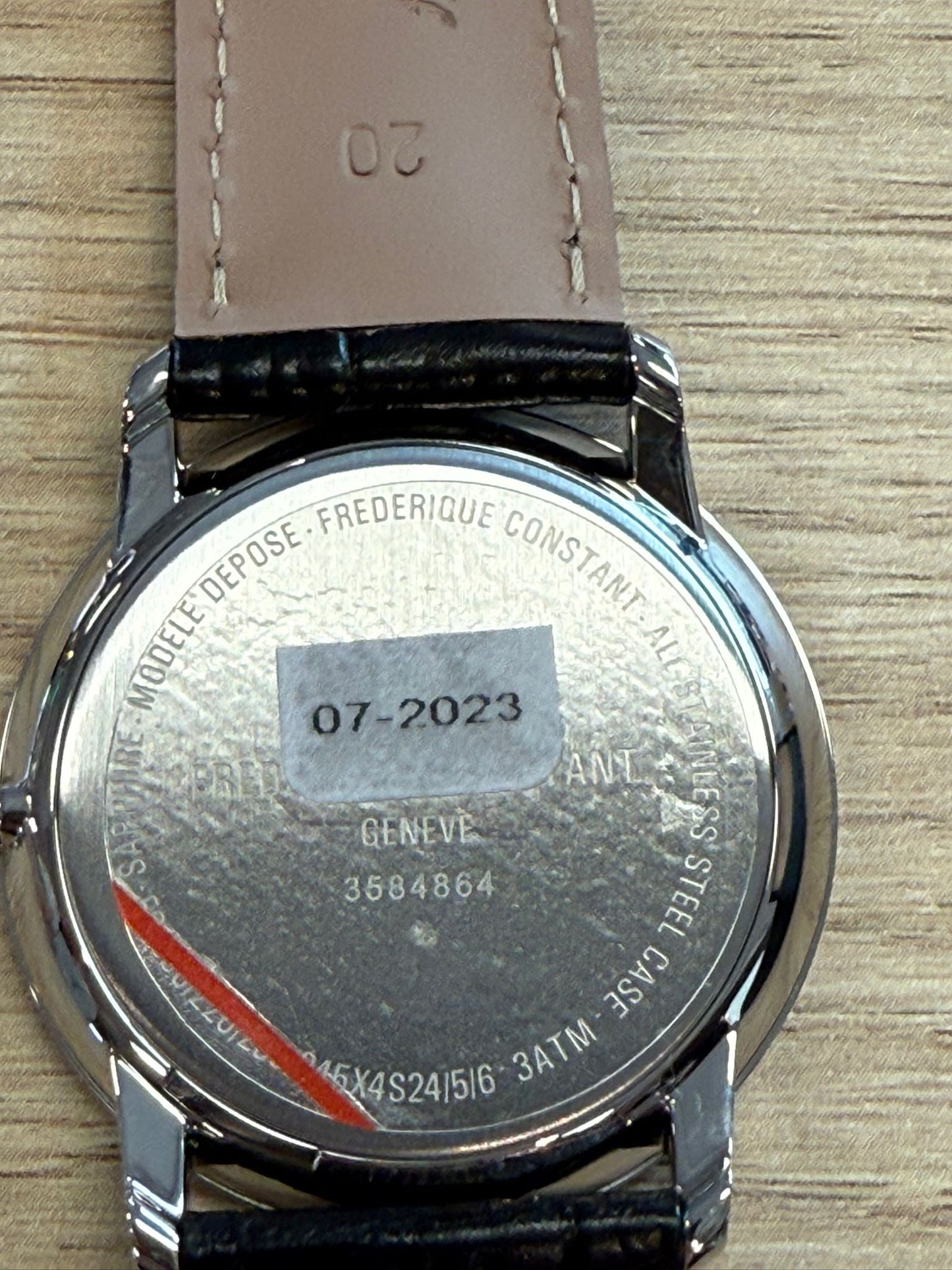 Montre Frederique Constant Slimline