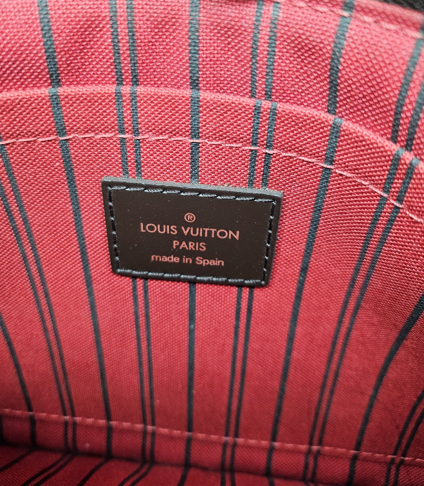Pochette Neverfull Louis Vuitton