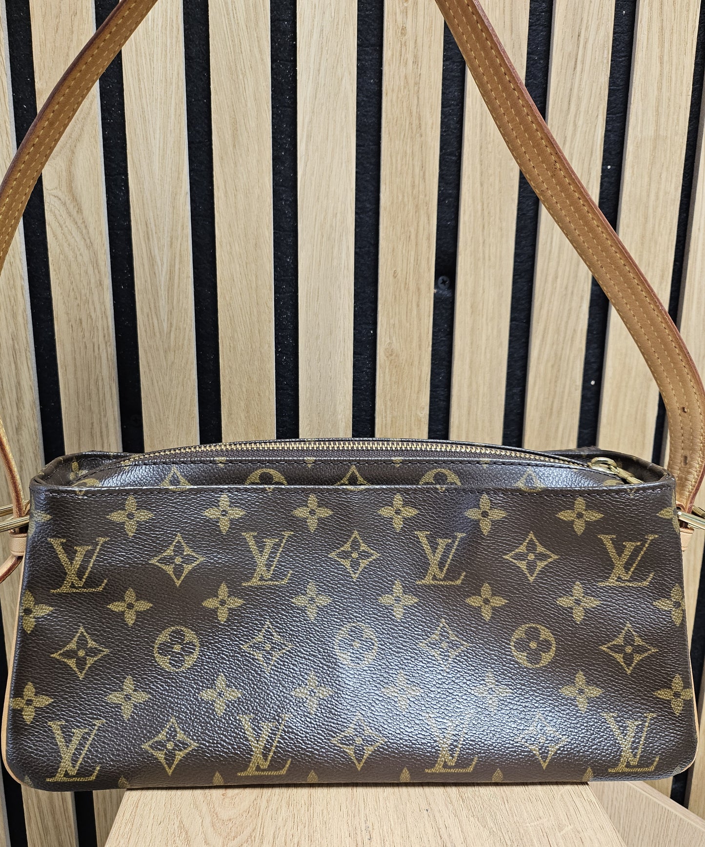 Sac Louis Vuitton Viva cité monogram