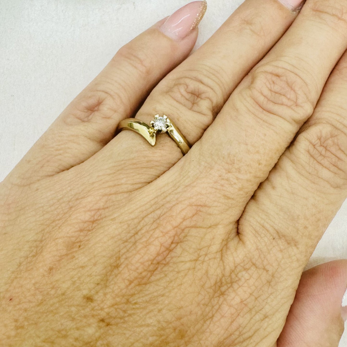 Bague Or avec Solitaire 0.10ct