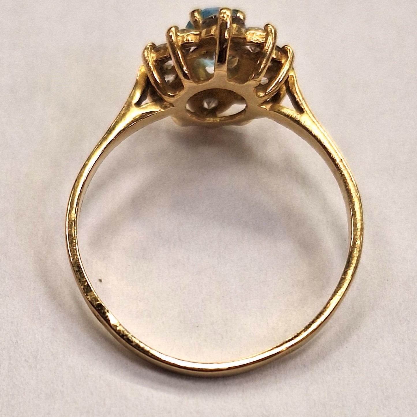 Bague Marguerite avec Aigue Marine