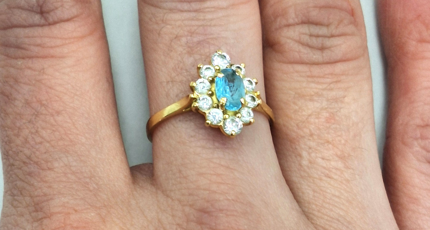 Bague Marguerite avec Aigue Marine