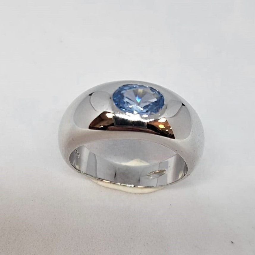 Bague en or blanc 14k avec topaze