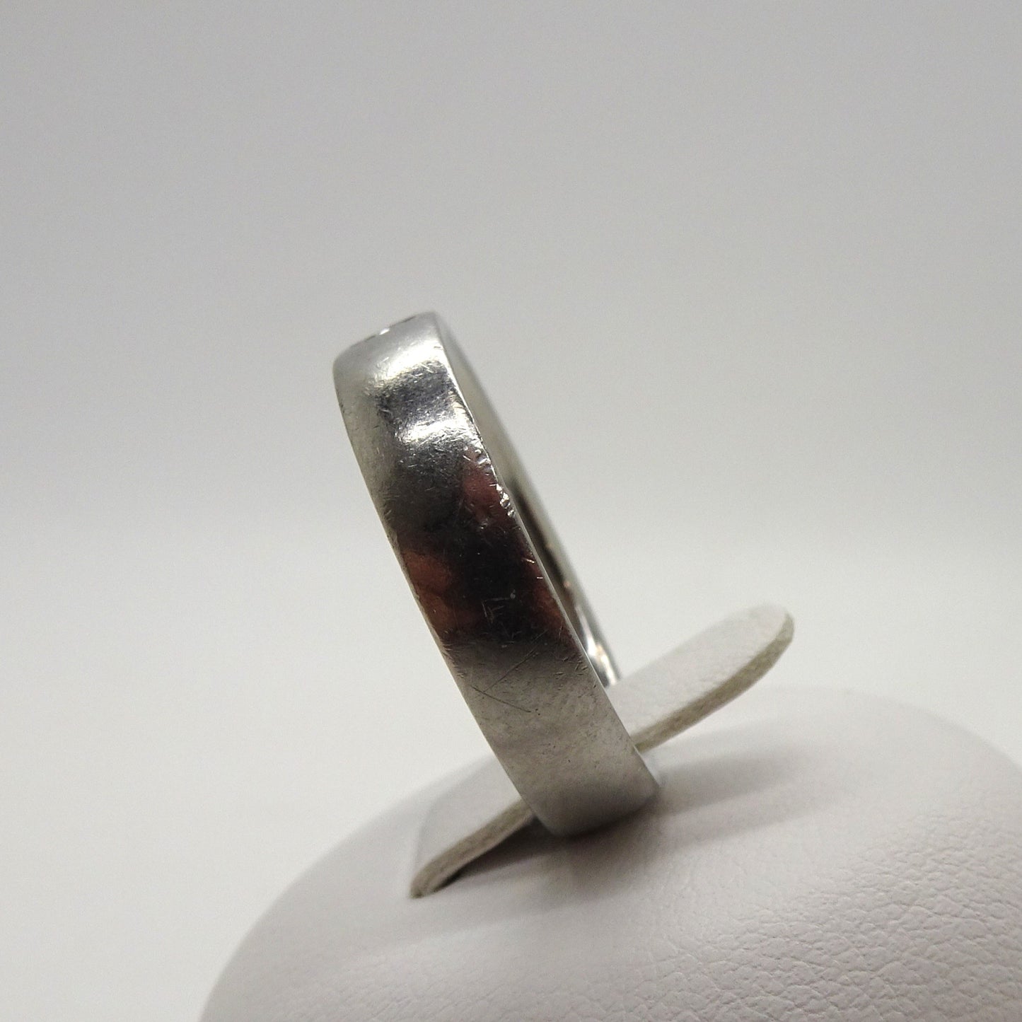 Bague jonc or blanc