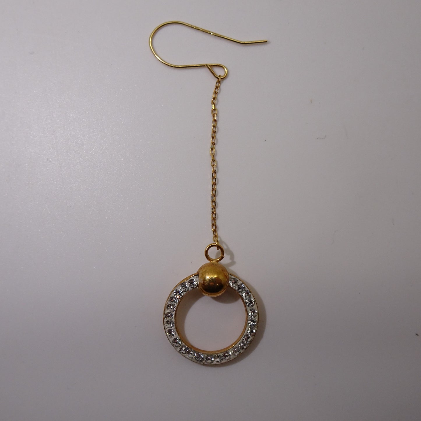Boucle d'oreille pendante avec oxydes