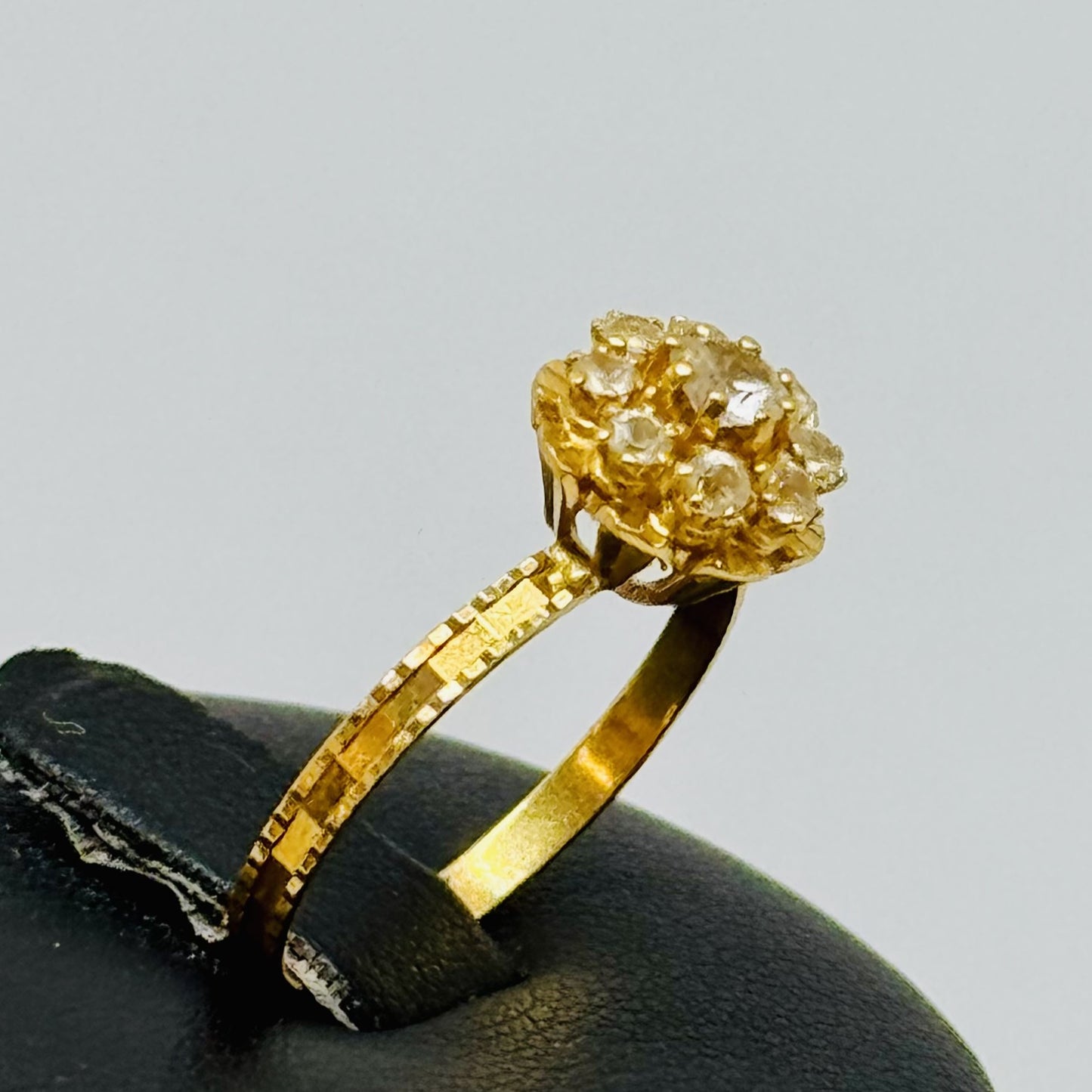 Bague chou avec oxydes
