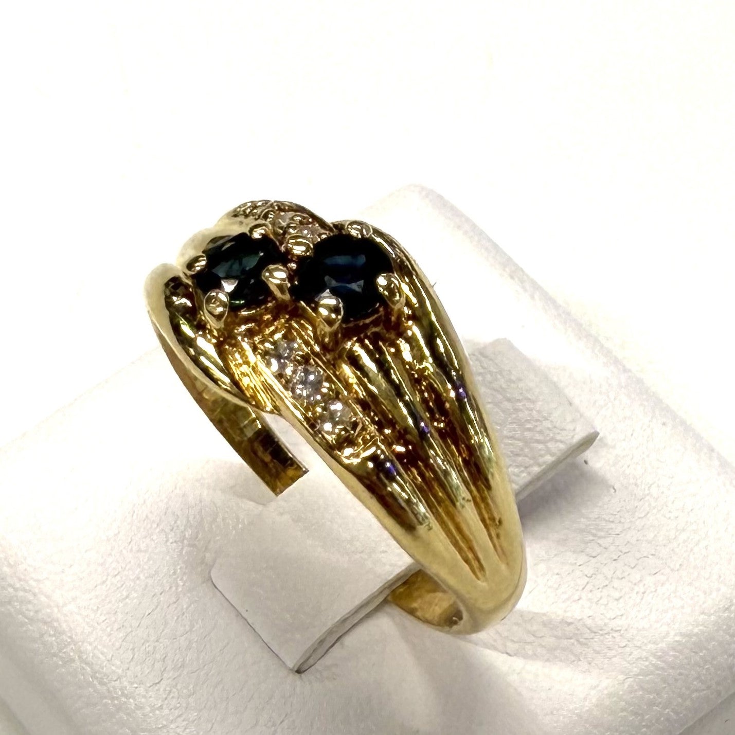 Bague Or avec Saphirs et Diamants