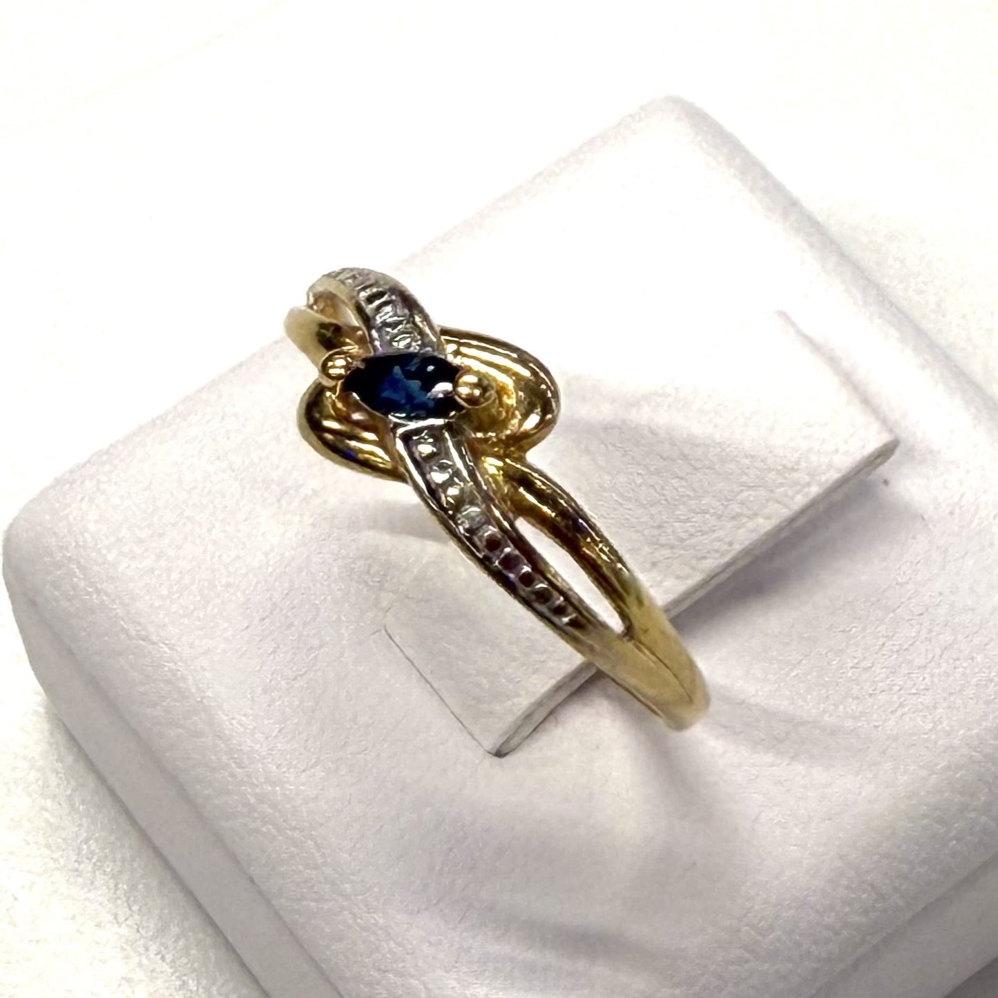 Bague 2 ors avec Saphir