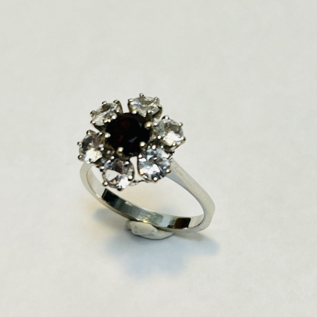 Bague fleur or avec rubis et diamants