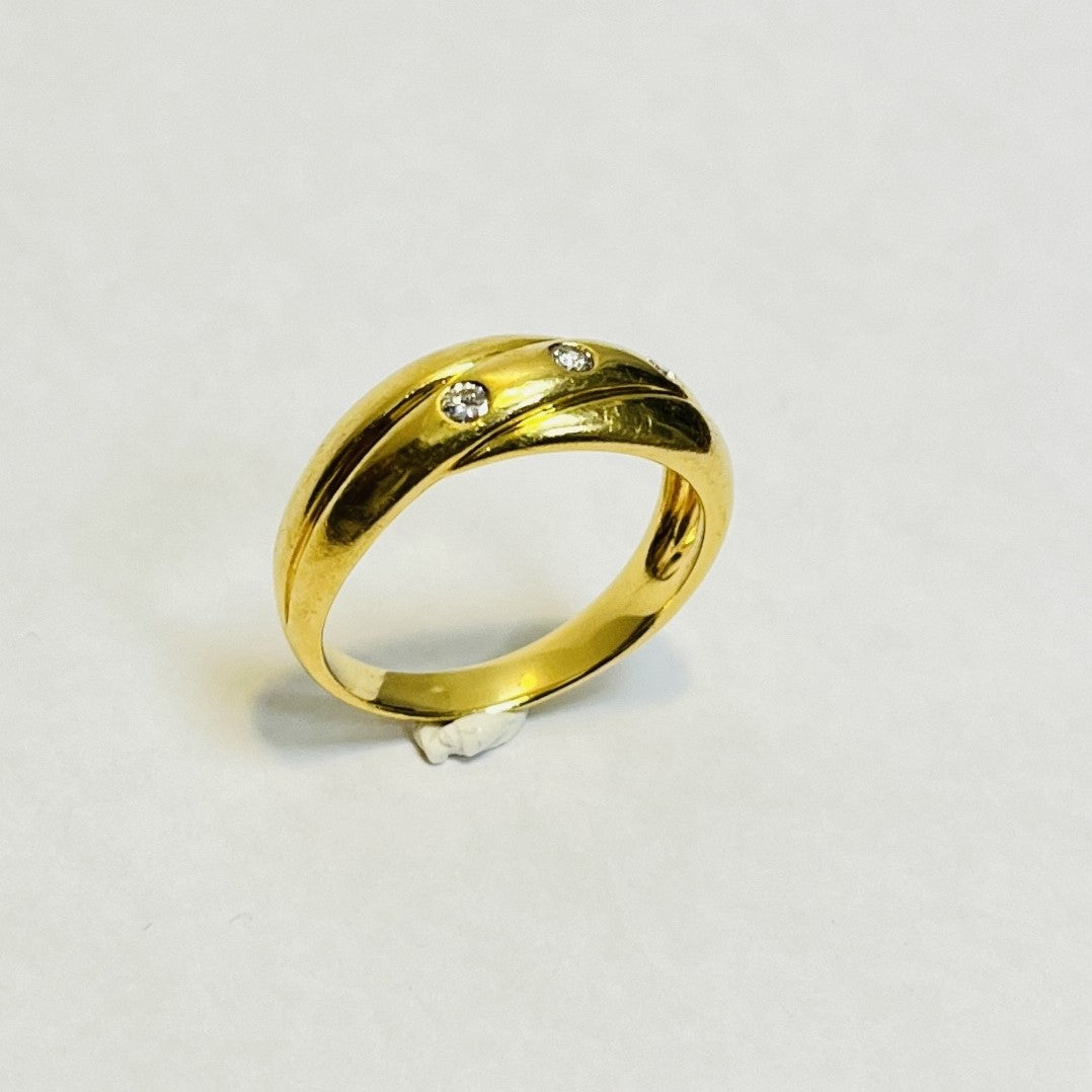 Bague or avec 3 diamants