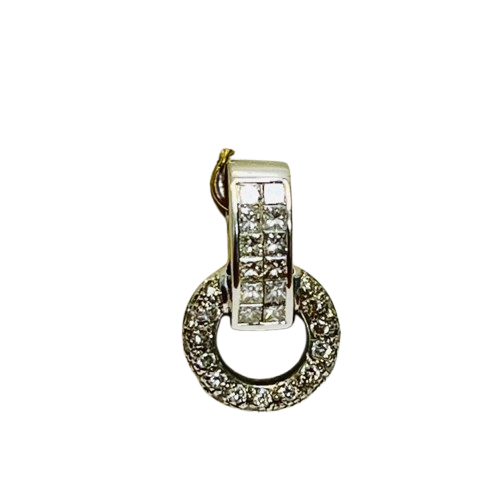 Pendentif or avec diamants