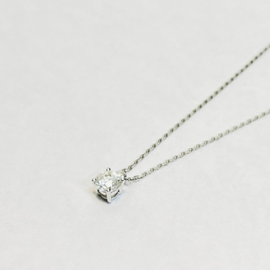 Collier or avec pendentif diamant 0,50ct