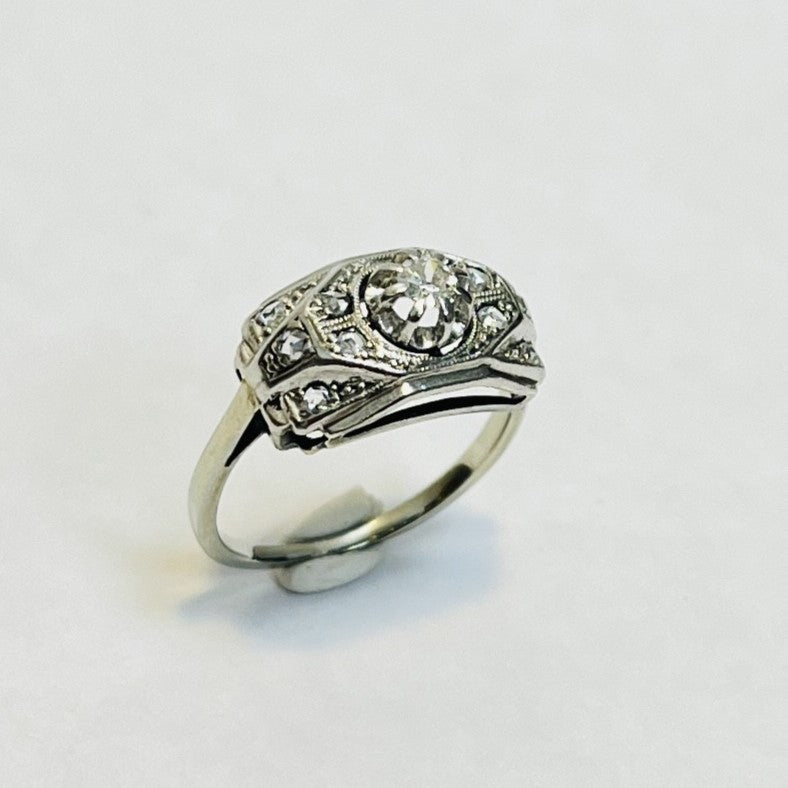 Bague or avec diamants