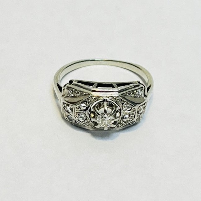 Bague or avec diamants