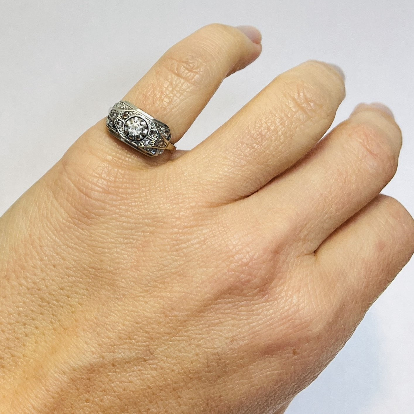 Bague or avec diamants