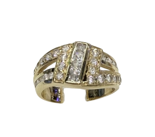 Bague empierrée en Or jaune 18K