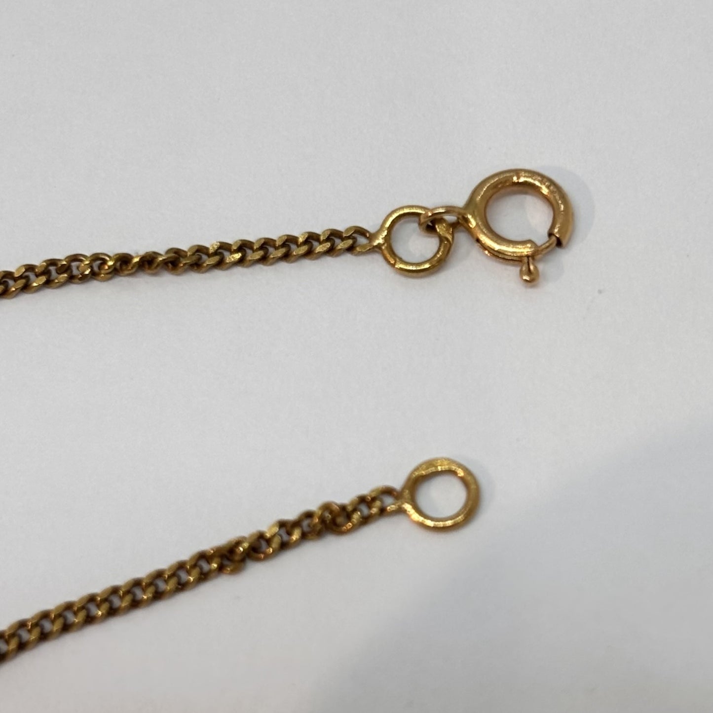 Collier Or Jaune avec Oxydes et pierres rouges