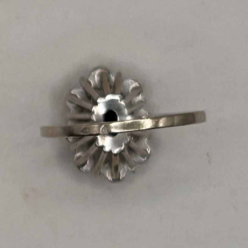 Bague marguerite or avec saphir et diamants