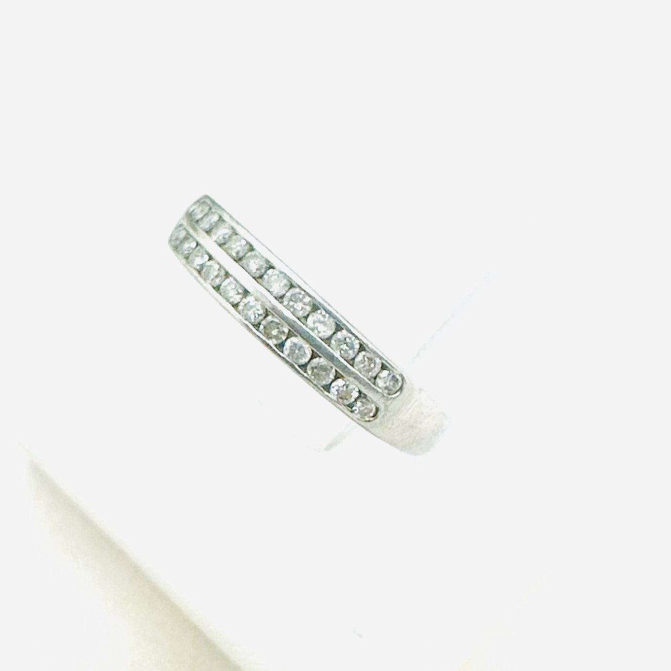 Bague Demi Tour Or avec Diamants