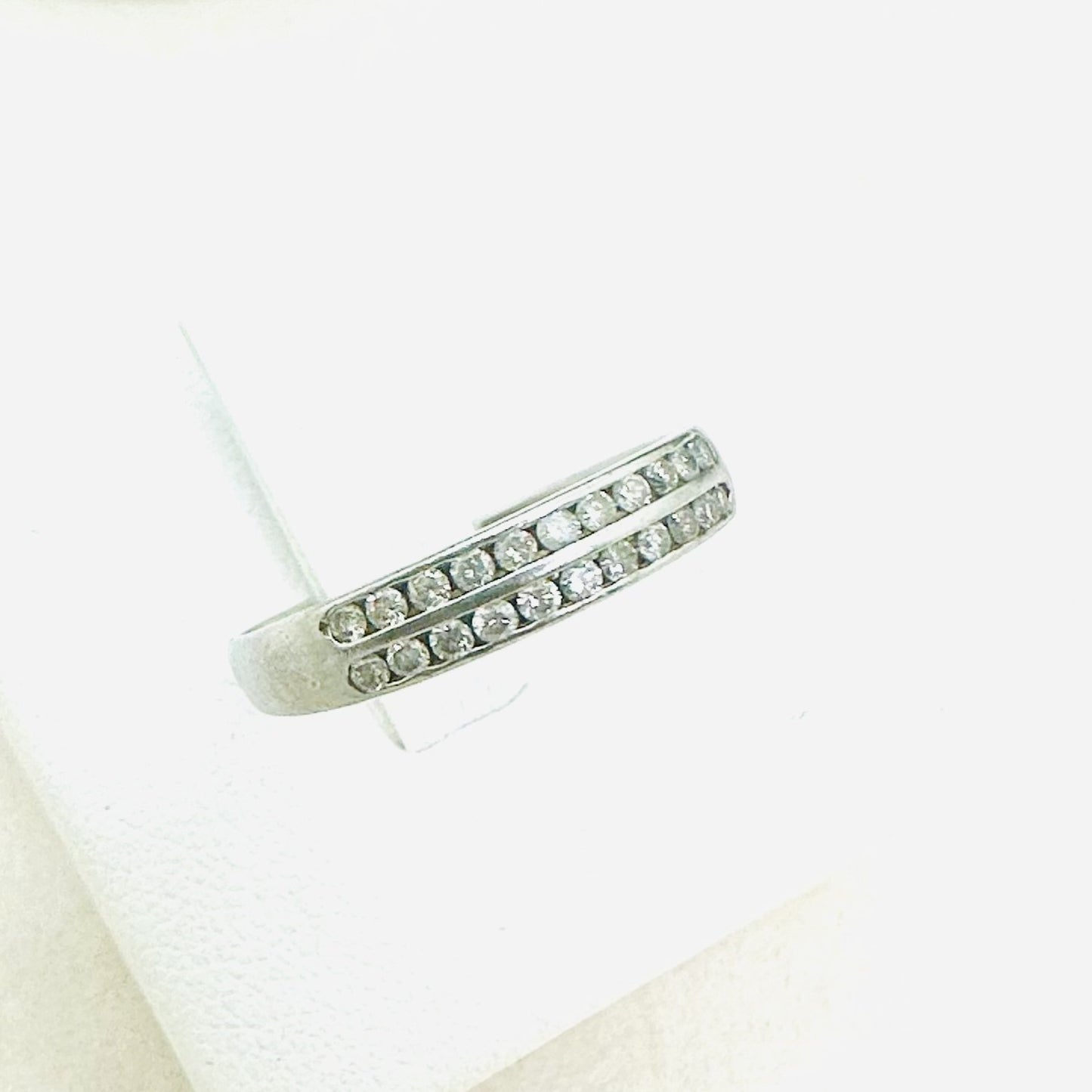 Bague Demi Tour Or avec Diamants