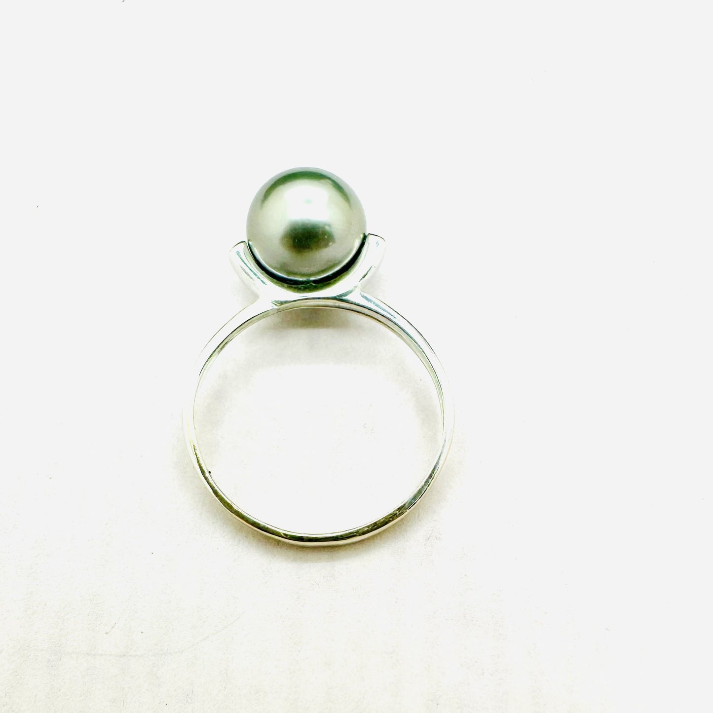 Bague en or blanc avec perles de Tahiti